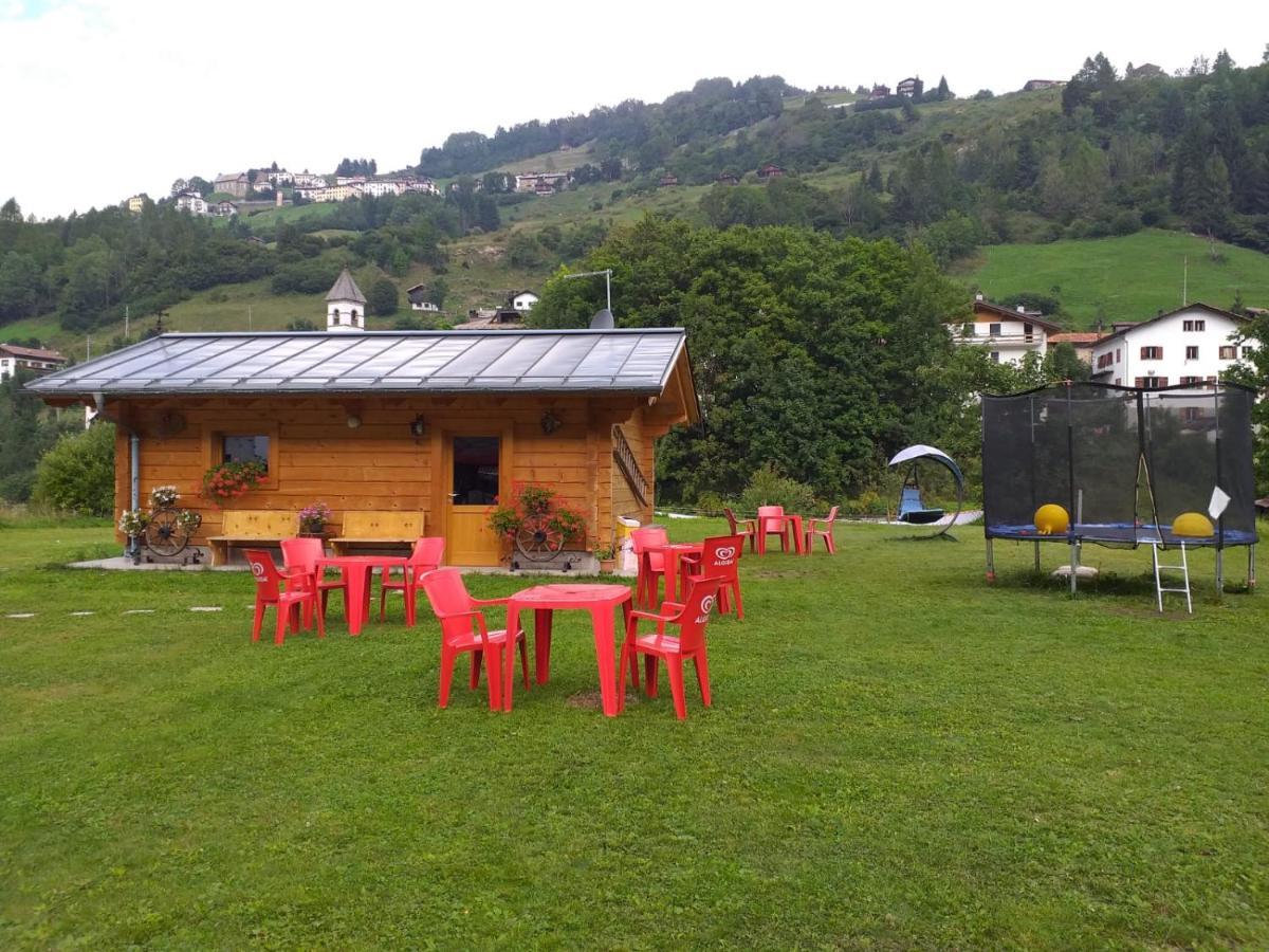 Hotel Genzianella Presenaio Exterior foto